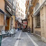 Central Studio With Patio And Balcony