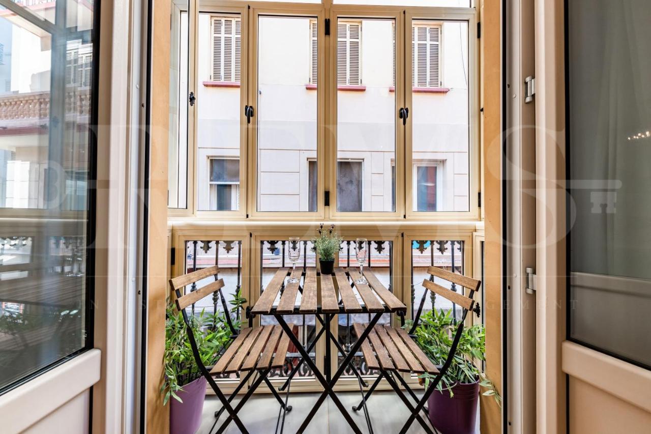 Central Studio With Patio And Balcony Appartement
