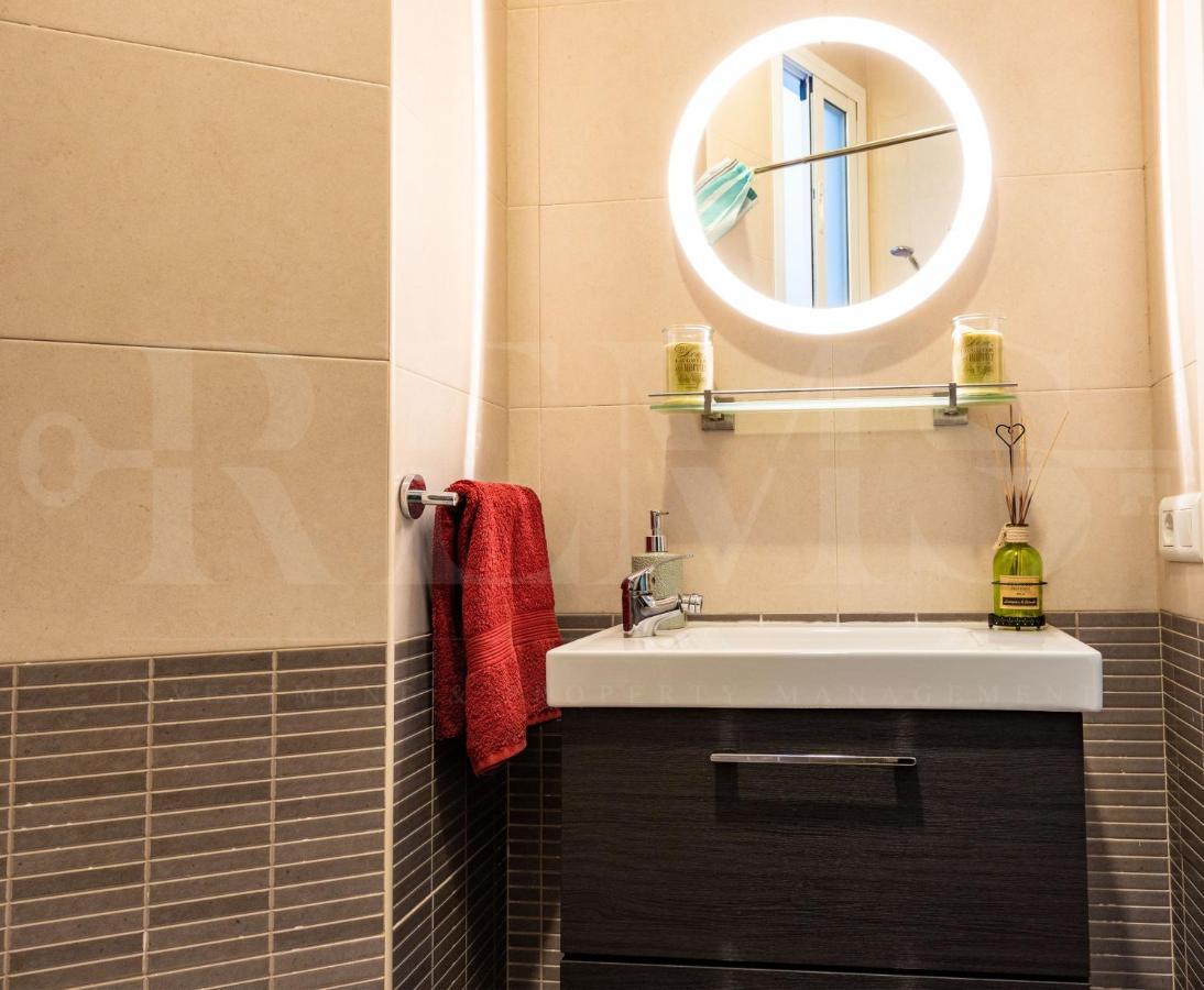 Appartement Central Studio With Patio And Balcony *